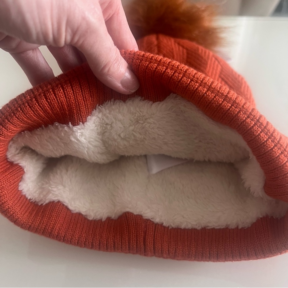 LULULEMON Chevron Knit Pom Beanie Fleece-Lined Winter Hat - Picture 8 of 15